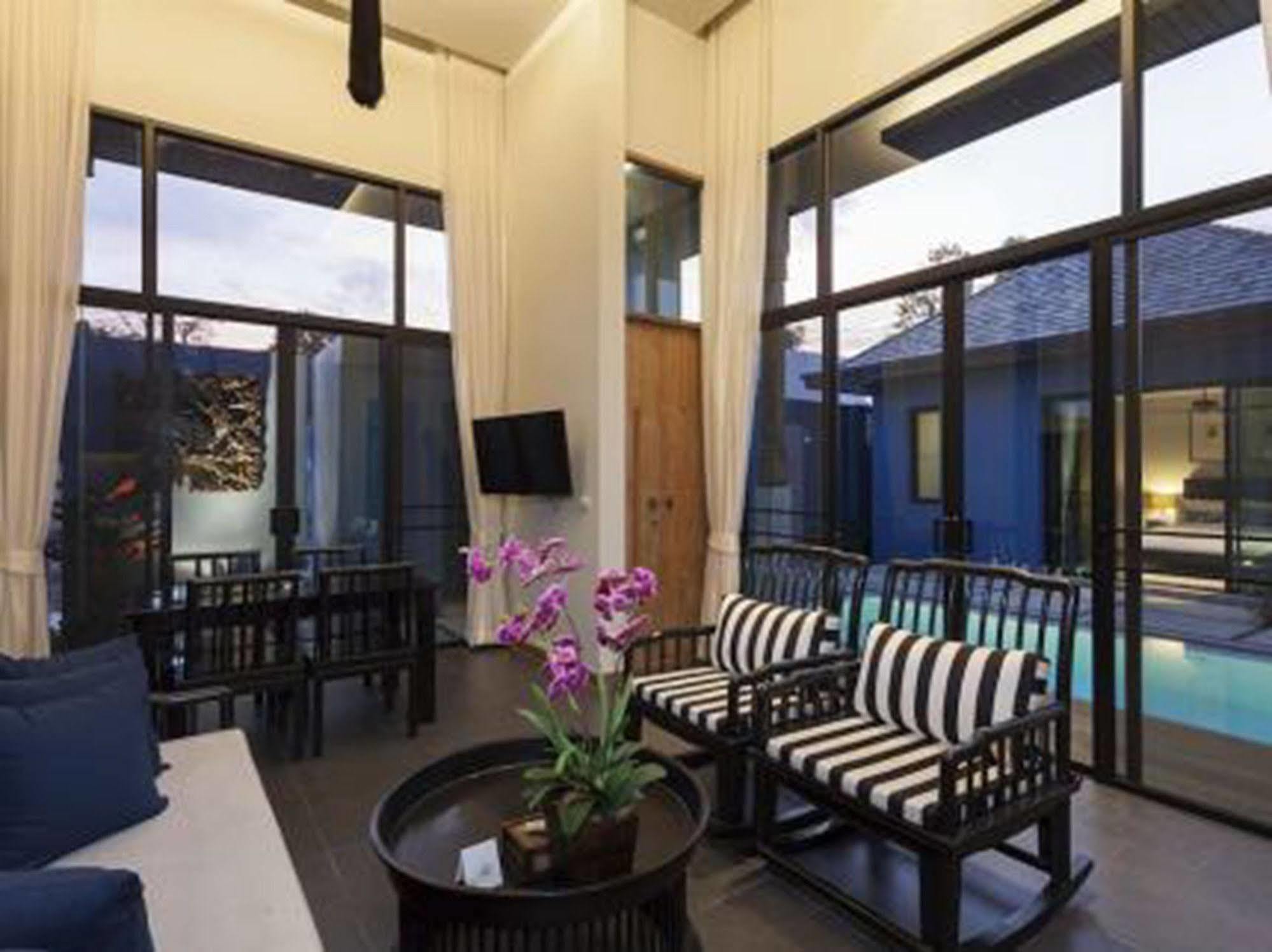 Wings Phuket Villa By Two Villas Holiday Екстериор снимка